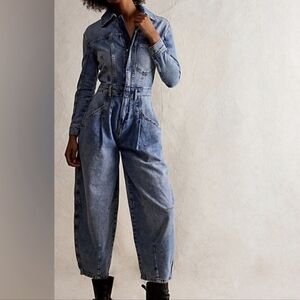 Free People CRVY Roulette Barrel Denim Jumpsuit Size XS NWOT $178